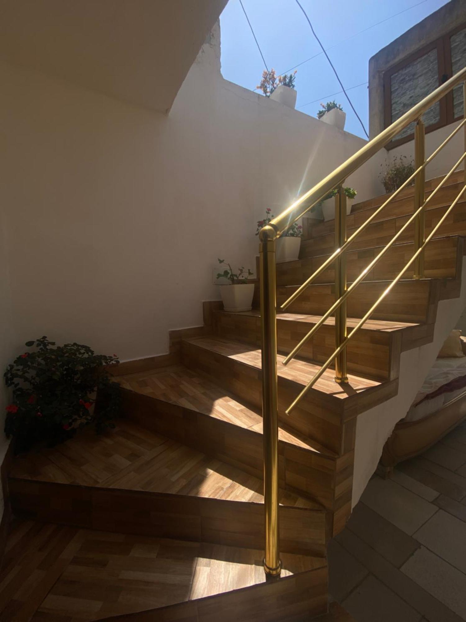 At-salaj1 * Vlorë